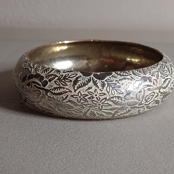 Vintage Engraved Design 8 Inch Metal Flower Bangle - Picture 2 of 7